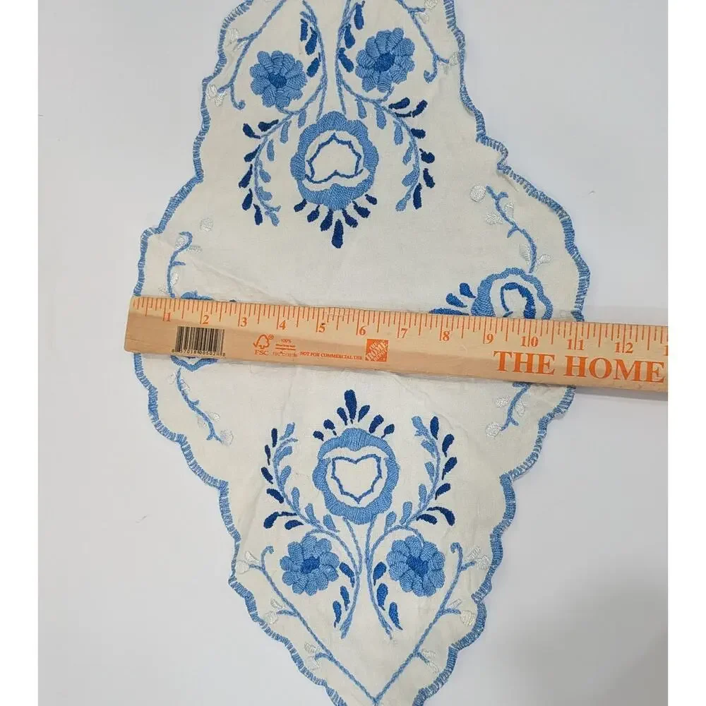 Vintage Blue Embroidered Linen Runner Scalloped Edge Table Topper Oval 20